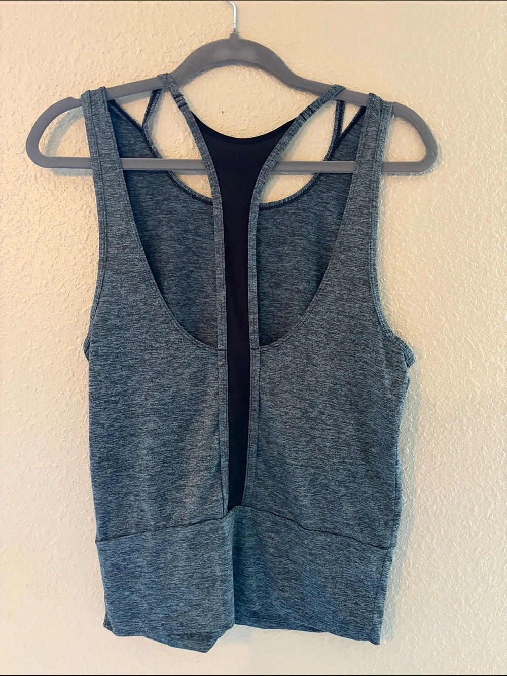 Nike lightweight tank